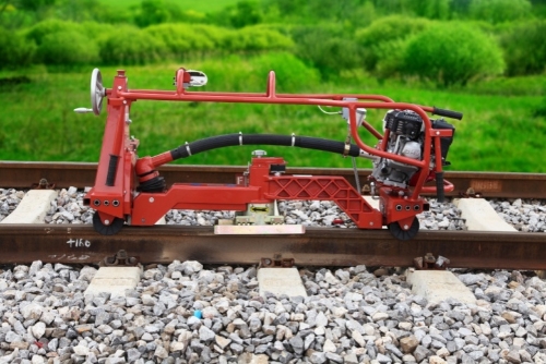 NMG-4.9型內燃鋼軌打磨機